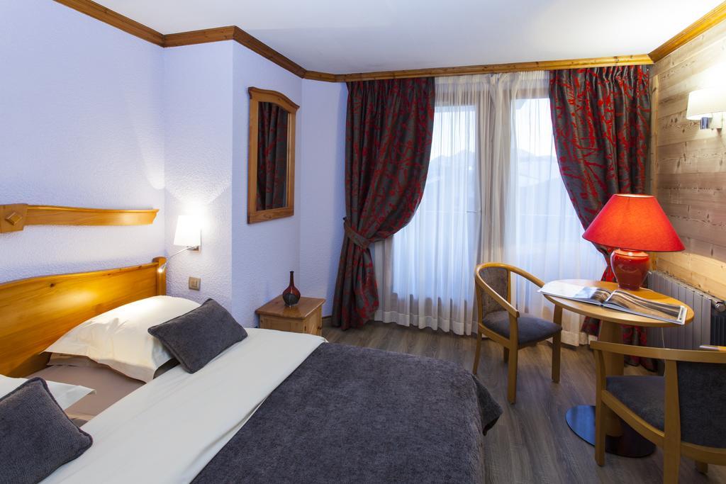 Le Calgary Hotel เลเซซี ห้อง รูปภาพ
